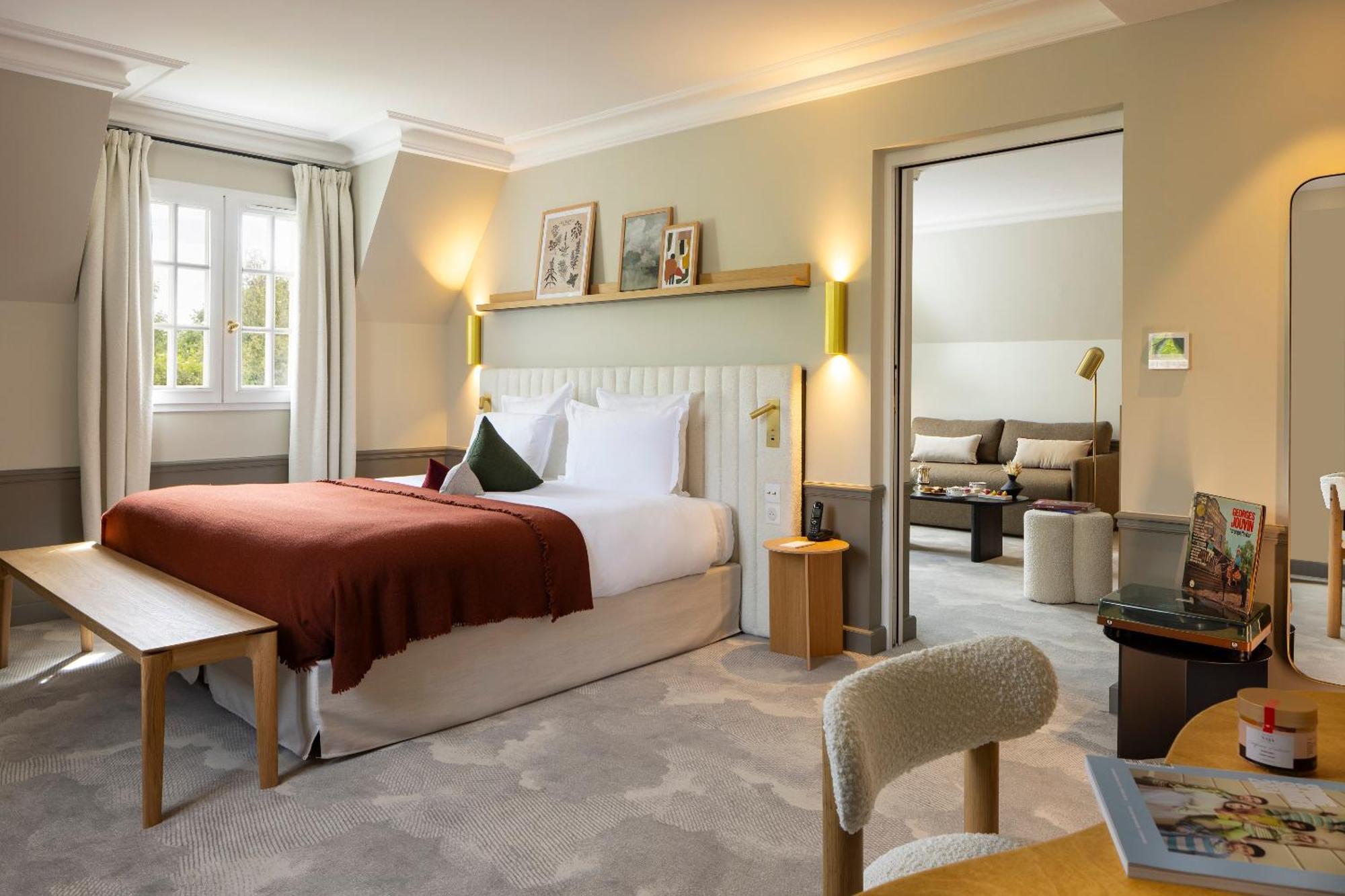 Hostellerie Briqueterie & Spa Champagne Vinay  Exterior photo A suite at the hotel